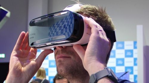 三星将在美国成立VR工作室GearVR即将发力！
