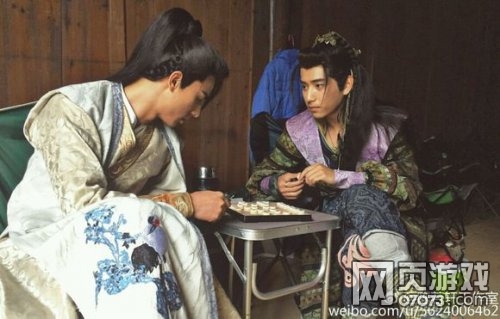 九州天空城日常生活之虐死单身dog