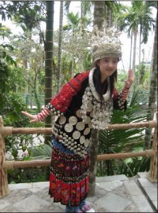 ���þ�OL����Ů��̸֮�������