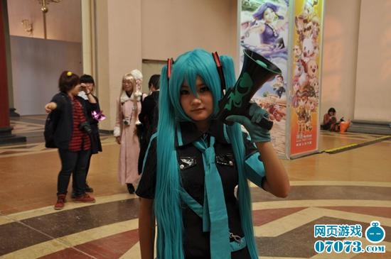 2011����������COS ˫������������