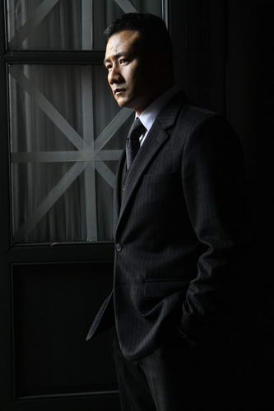 �����ڼ����������ѻ���ǩԼǧ�򼶴����� Ta������˭