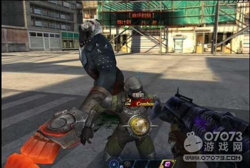 �����ѻ�С����BOSSͬʱ����