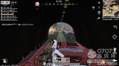 ��Ұ�ж��γ�Ħ�п���վ �����Զ���ʻ